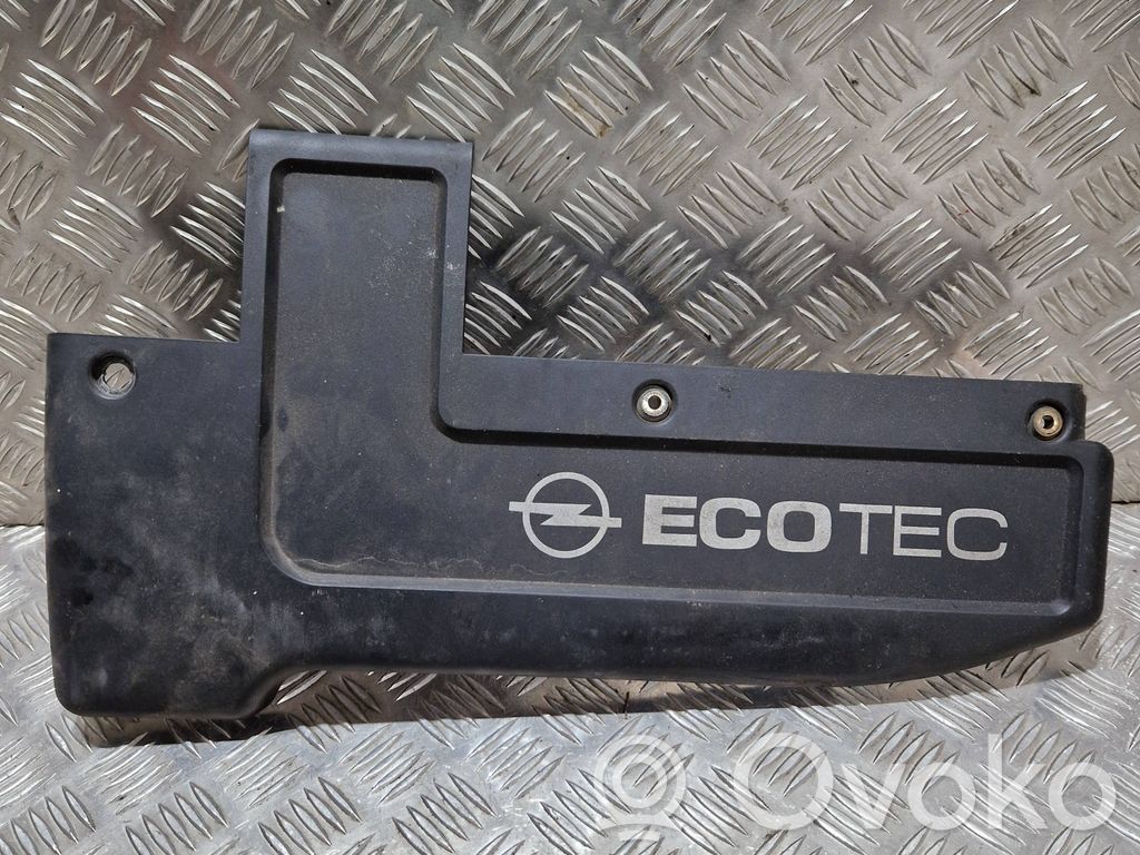 Opel Vectra B Osłona górna silnika 