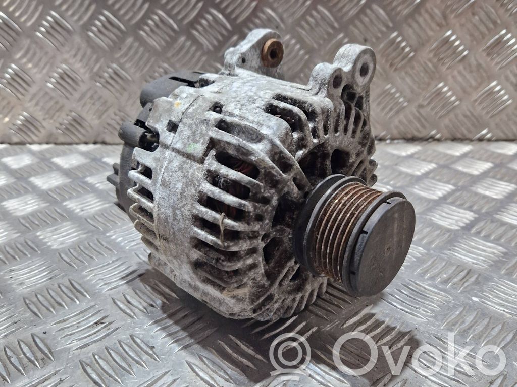 Audi A4 S4 B7 8E 8H Generator/alternator 