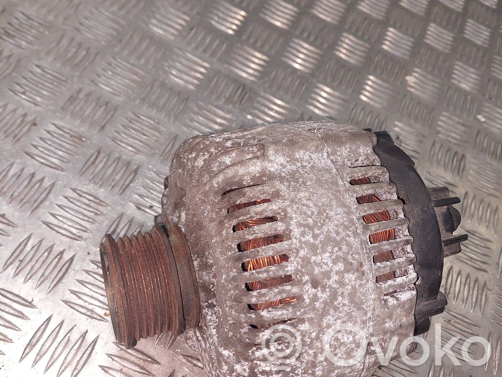 Audi A4 S4 B7 8E 8H Alternador 