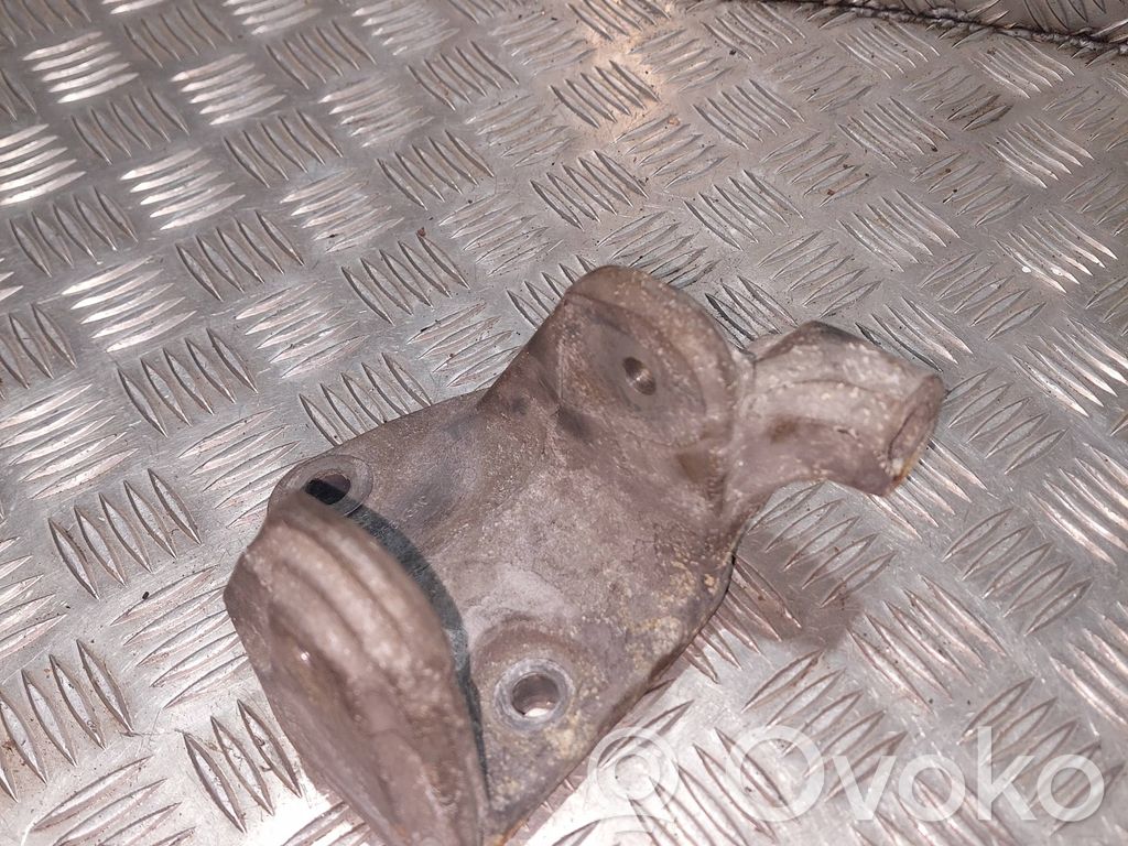 Dodge Journey Engine mounting bracket 