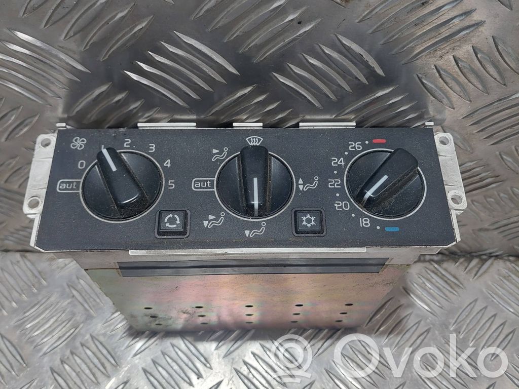 Volvo 760 Climate control unit 