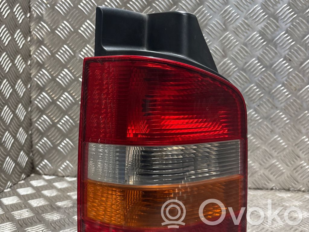 Volkswagen Transporter - Caravelle T5 Lampă spate în caroserie 