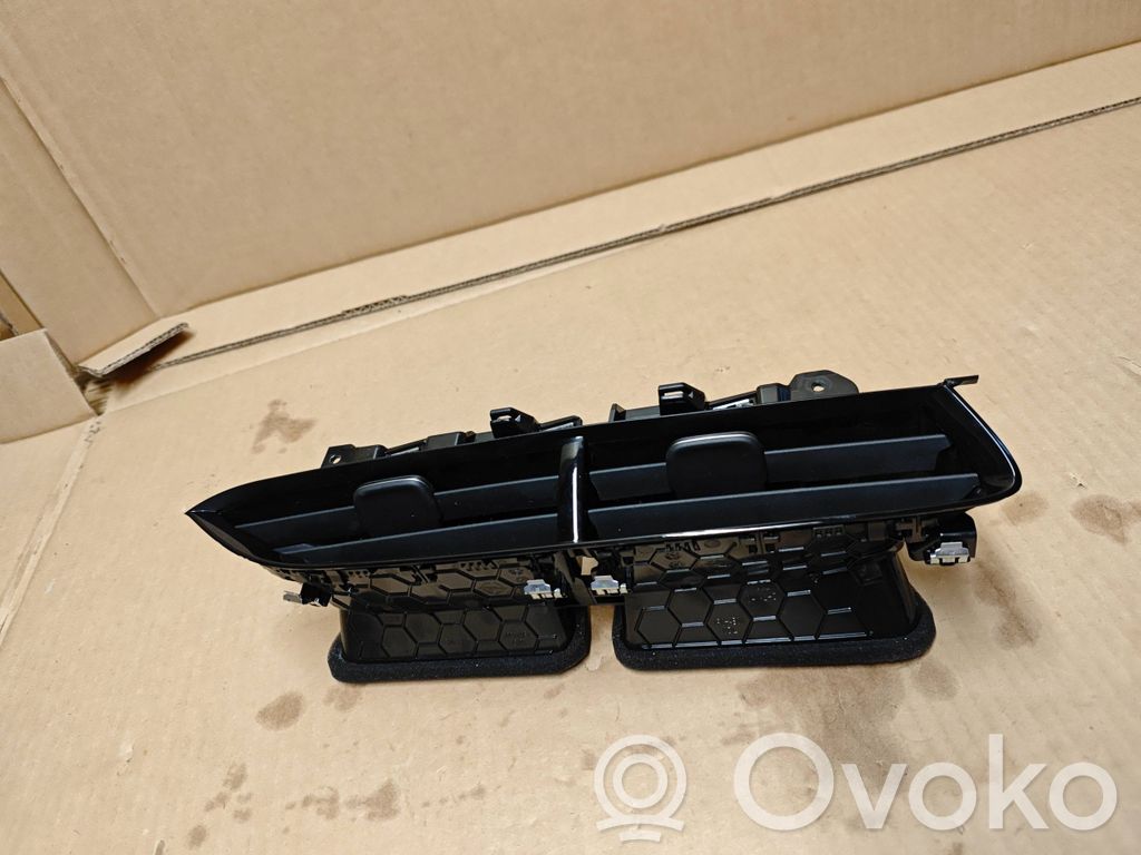 Opel Corsa F Dysze / Kratki środkowego nawiewu deski rozdzielczej 