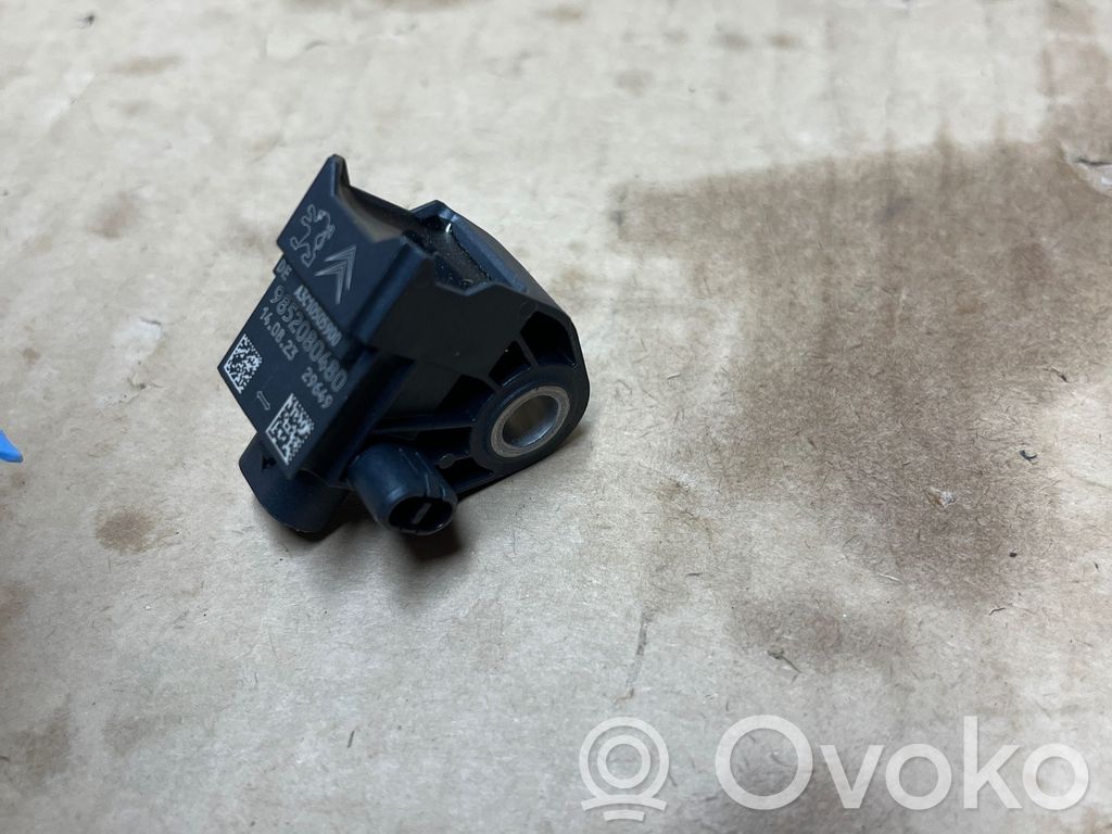 Opel Corsa F Airbagsensor Crashsensor Drucksensor 