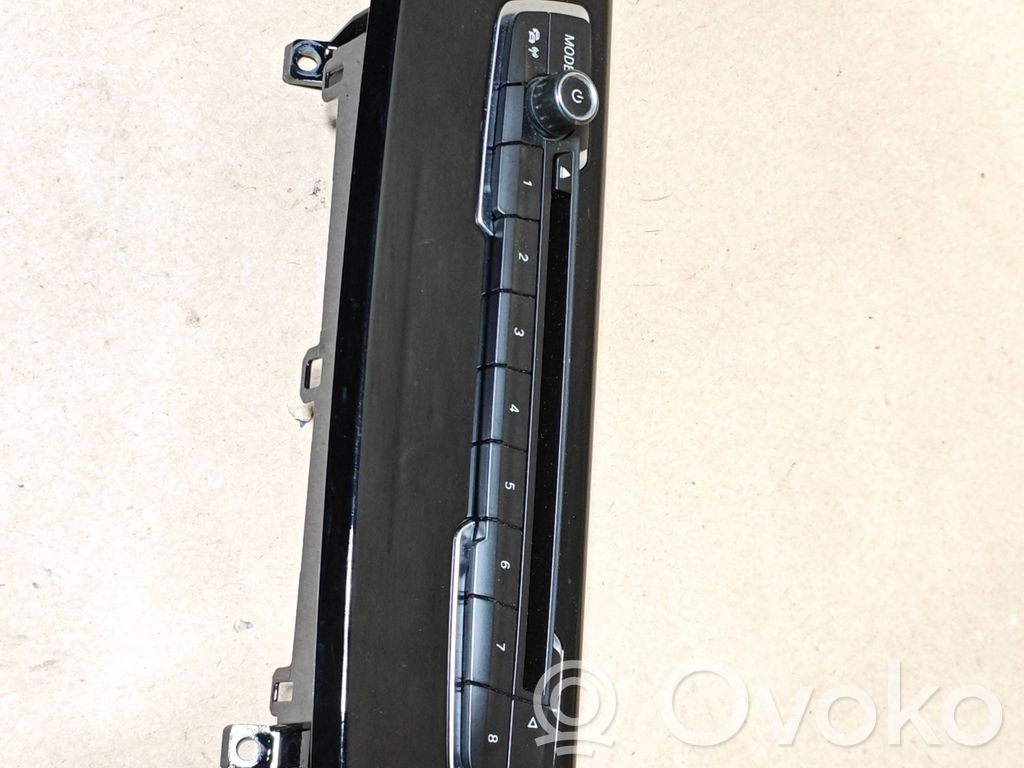 BMW 2 F22 F23 Console centrale, commande de multimédia l'unité principale 