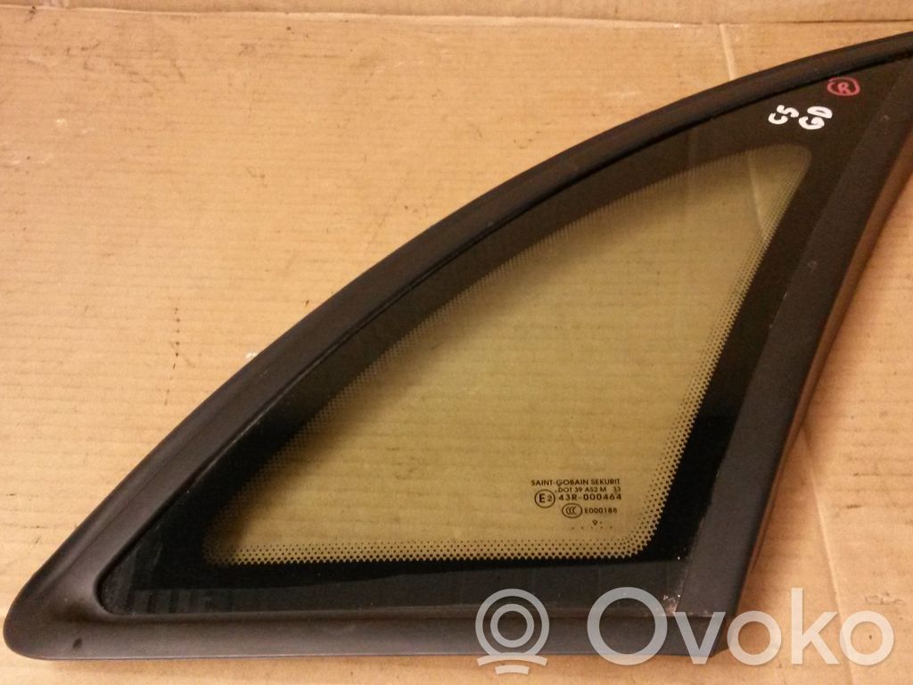 Rear side window