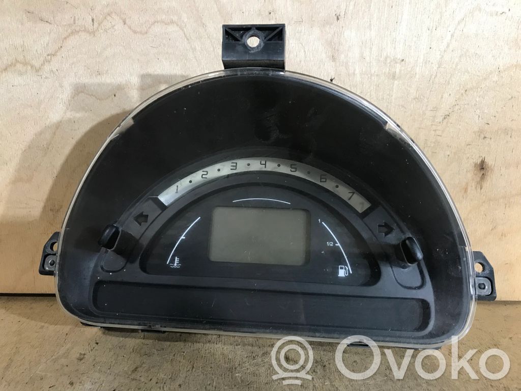 Citroen C3 Speedometer (instrument cluster) 