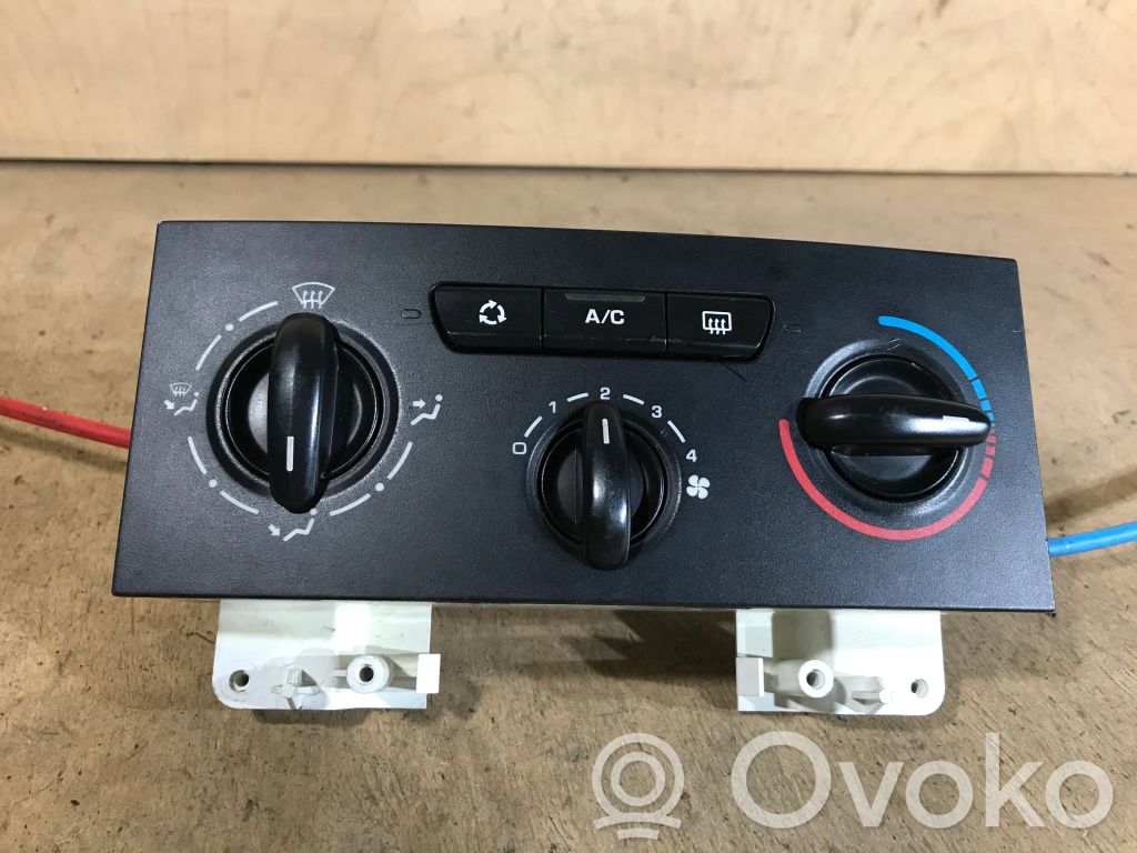 Citroen C4 I Climate control unit 