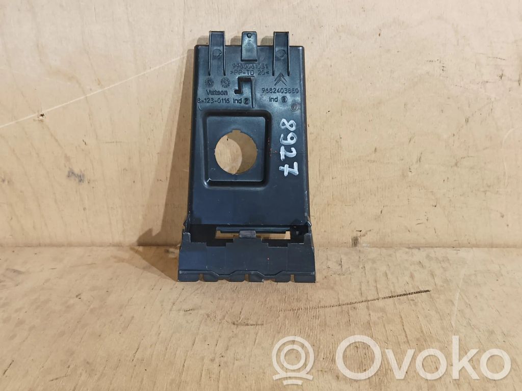 Citroen C5 Kita centrinė konsolės (tunelio) detalė 