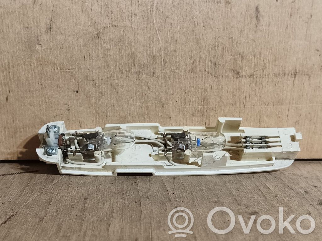 Jaguar S-Type Lampă scaun spate 