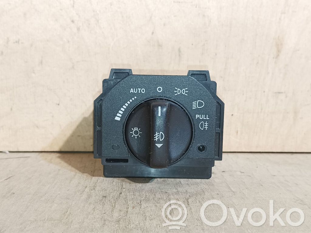Jaguar S-Type Light switch 