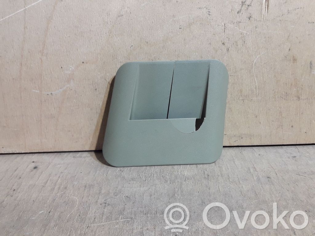 Jaguar XJ X308 Seat belt trim 