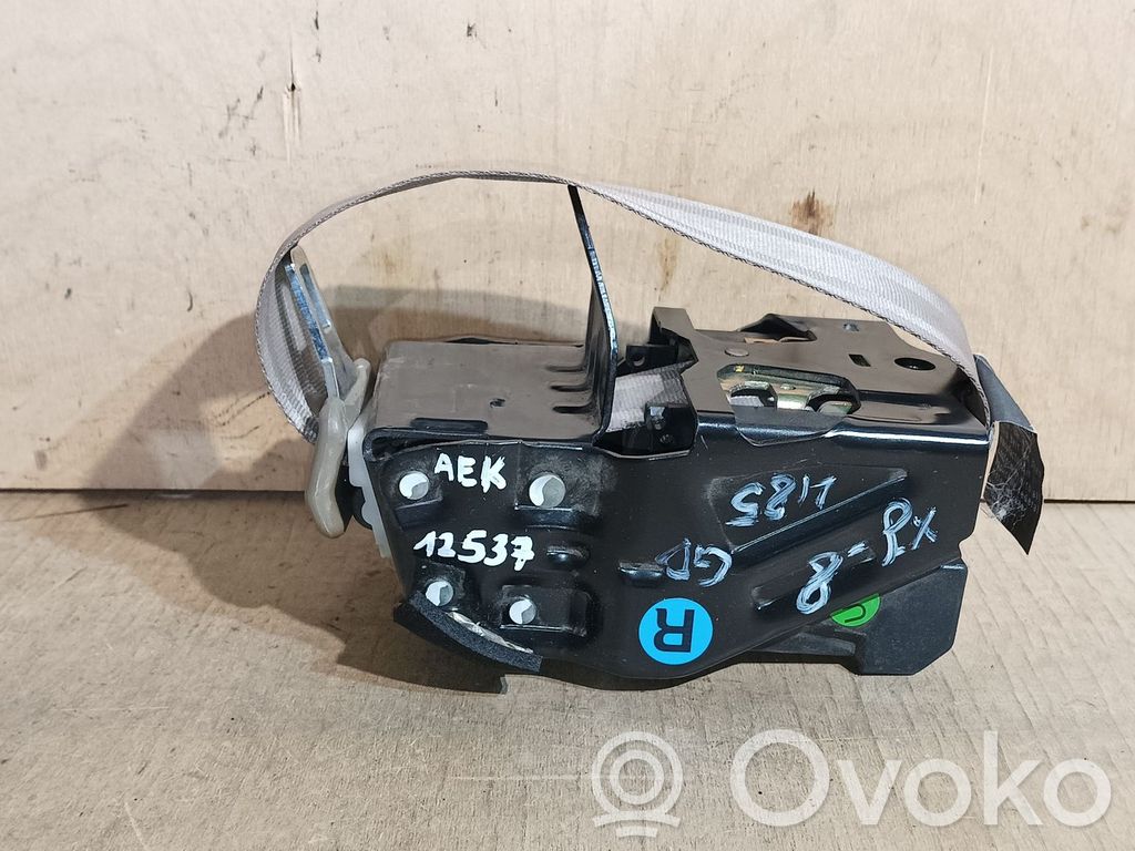 Jaguar XJ X308 Rear seatbelt 