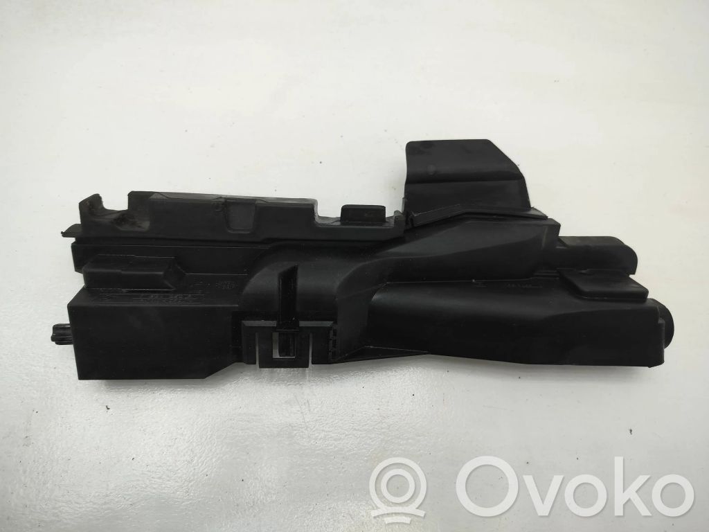 BMW 3 E46 Radiator mount bracket 