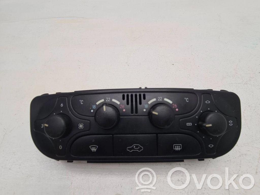 Mercedes-Benz C W203 Climate control unit 