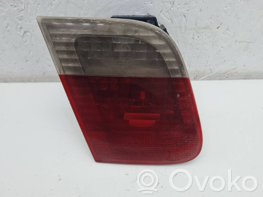 BMW 3 E46 Tailgate rear/tail lights 