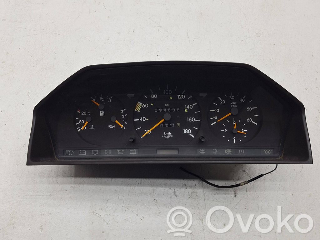 Mercedes-Benz E W124 Speedometer (instrument cluster) 