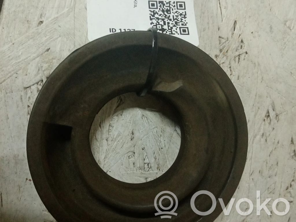 BMW 3 E90 E91 Front coil spring rubber mount 