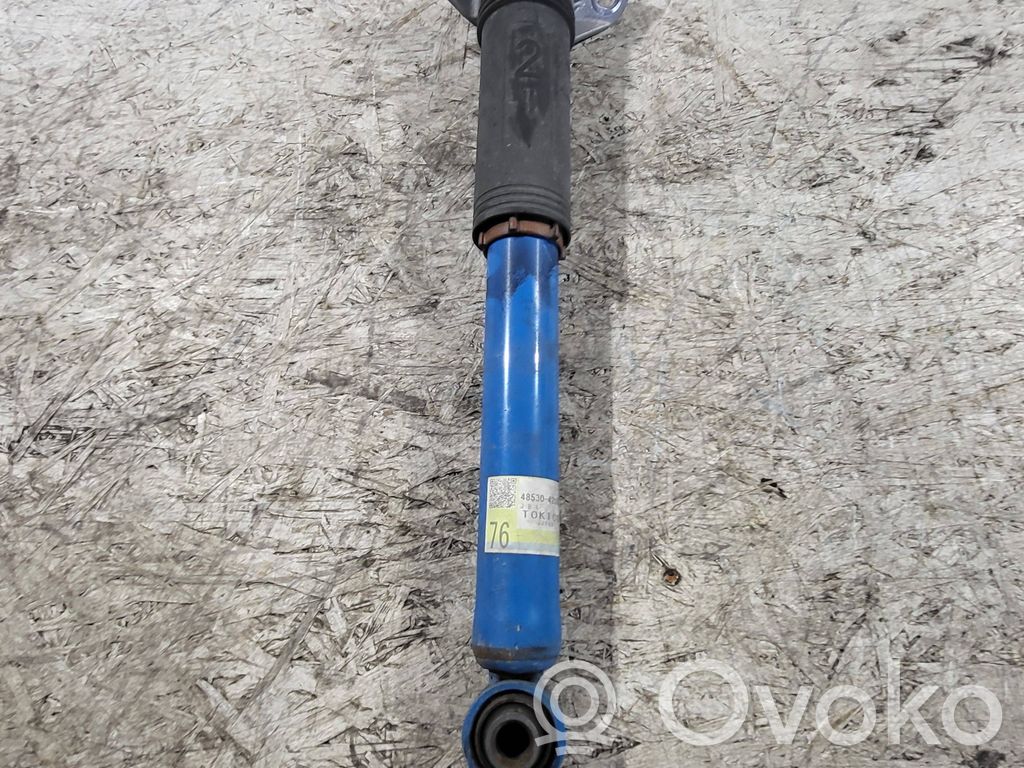 Toyota RAV 4 (XA50) Aizmugurē amortizators ar atsperi 