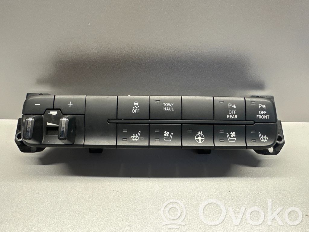 Other control units/modules   P68247636AA,P68105206AB