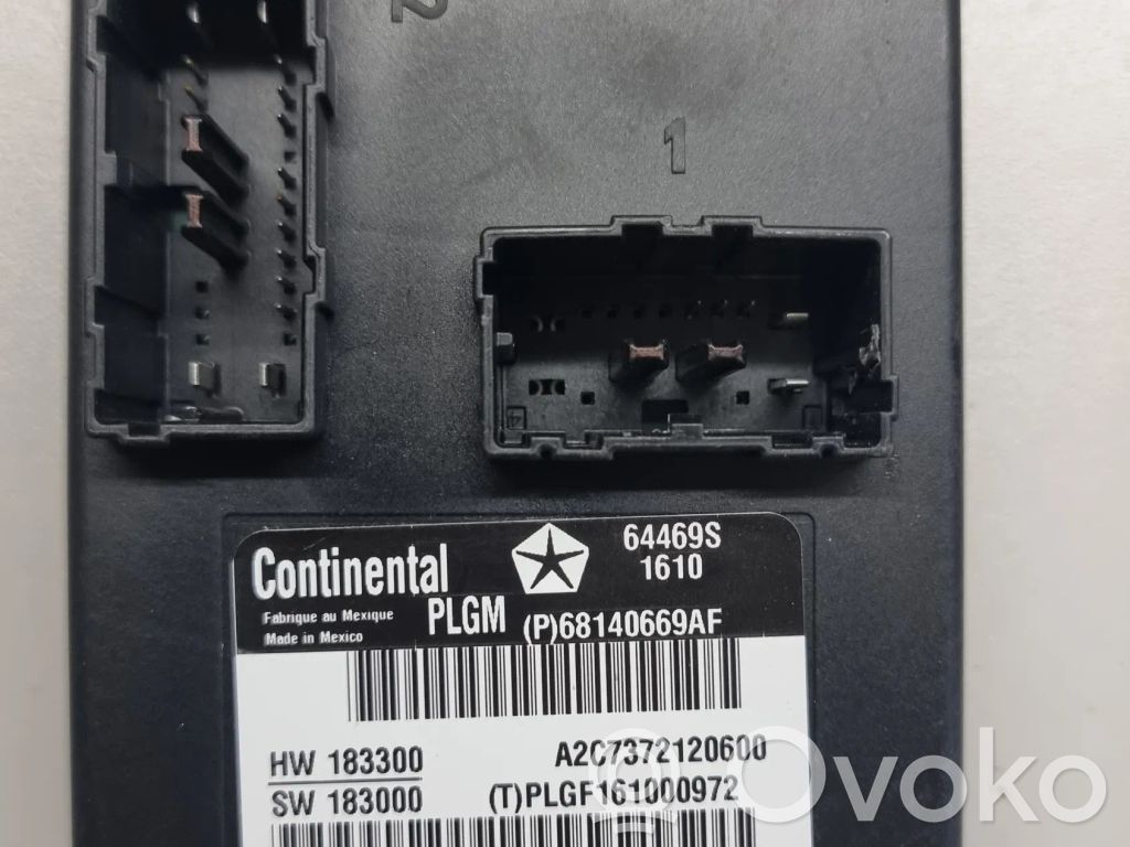 Unidad de control/módulo del maletero/compartimiento de carga   68140669AF,64469S,A2C7372120600,PLSF161000972