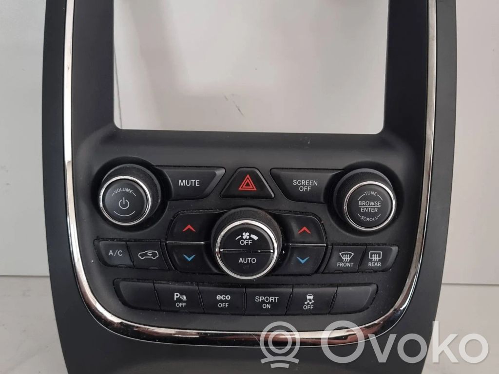Dodge Durango Climate control unit 