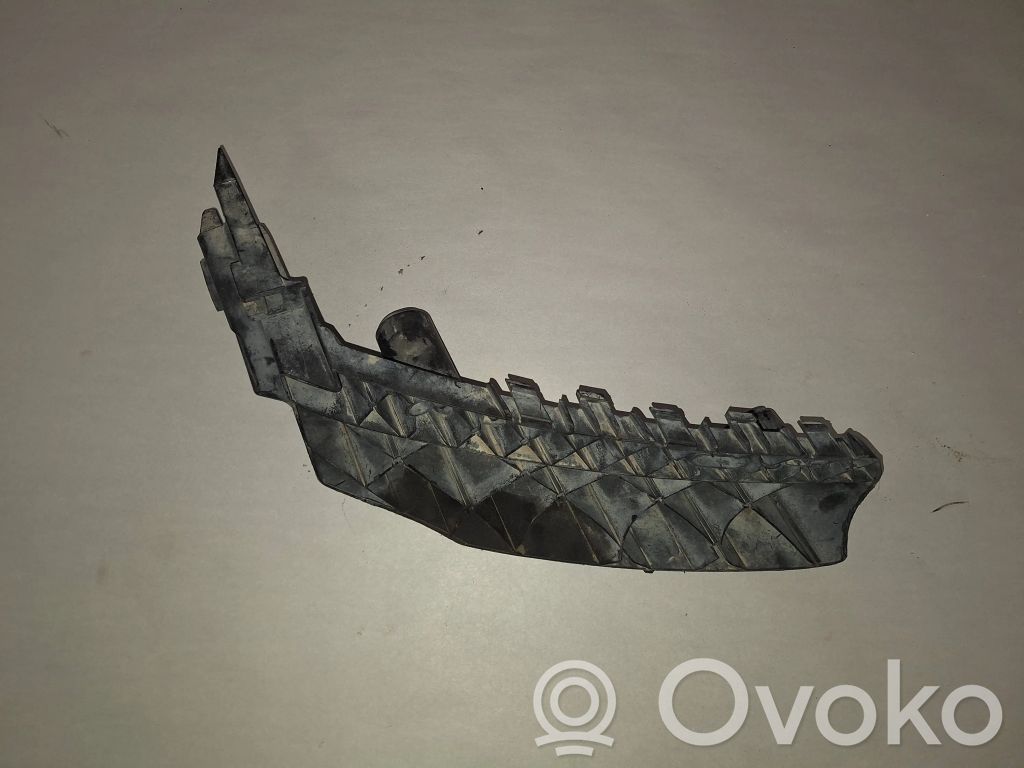 Dodge Durango Headlight/headlamp mounting bracket 