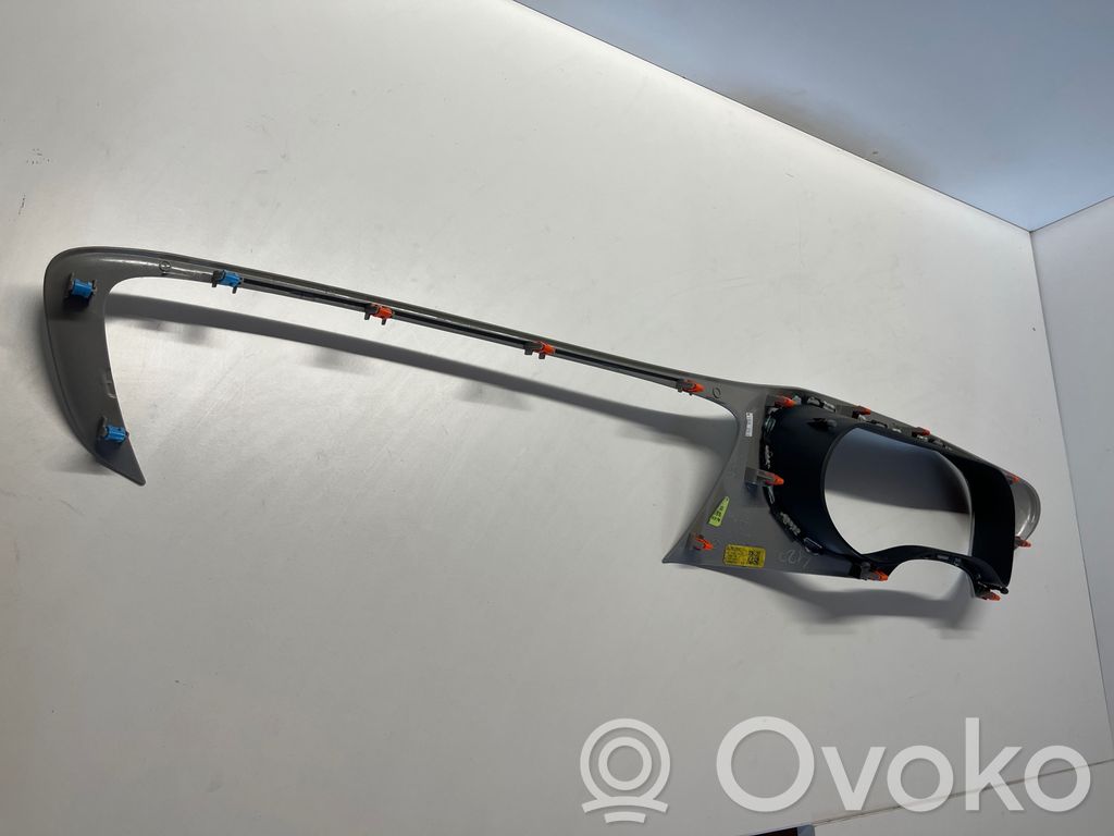 Chrysler Pacifica Dashboard trim 