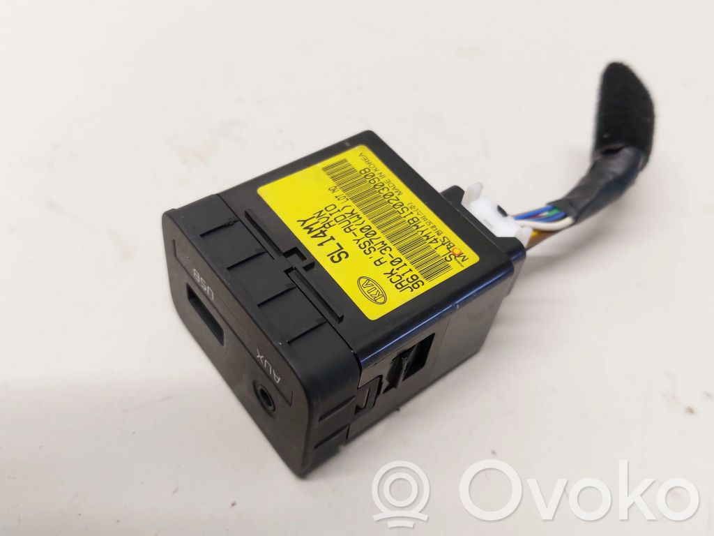 KIA Sportage Enchufe conector USB 