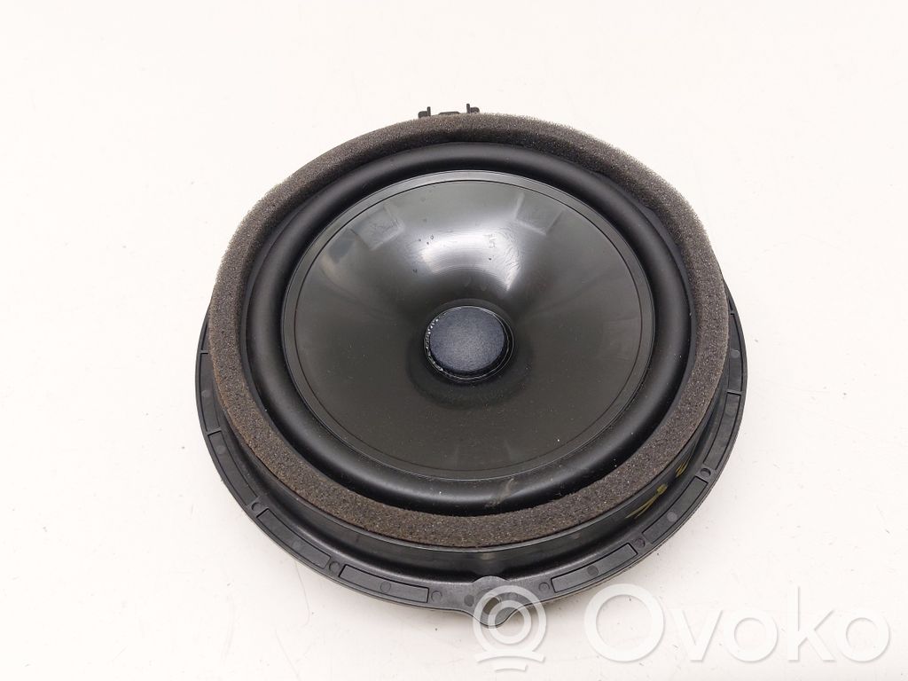 Ford Focus Rear door speaker 