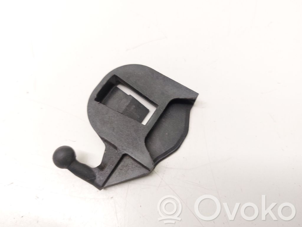 Muu moottoritilan osa   06K103733C