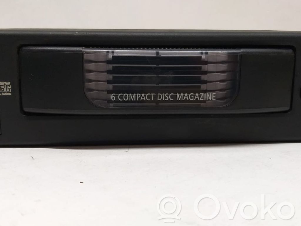CD/DVD changer   6956939,65126956939