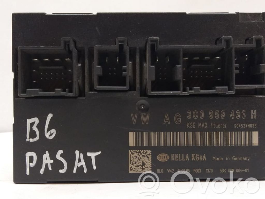 Volkswagen PASSAT B6 Mukavuusmoduuli 