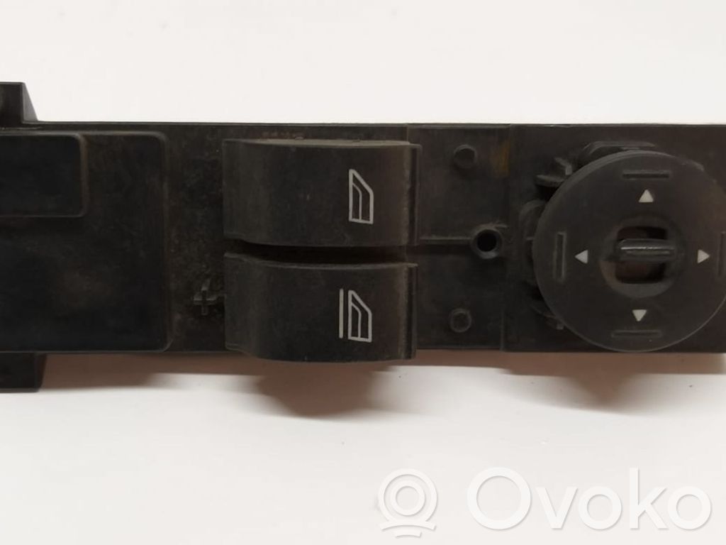 Electric window control switch   3M5T14529DF,03168054