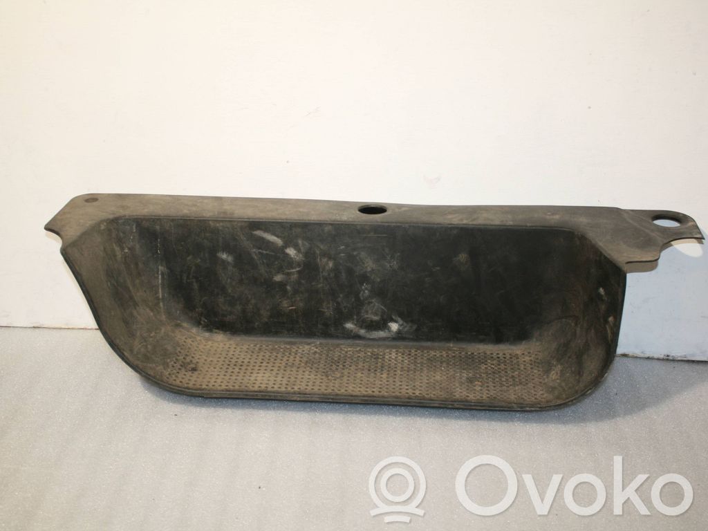 Opel Vivaro Etuoven kynnyksen suojalista 