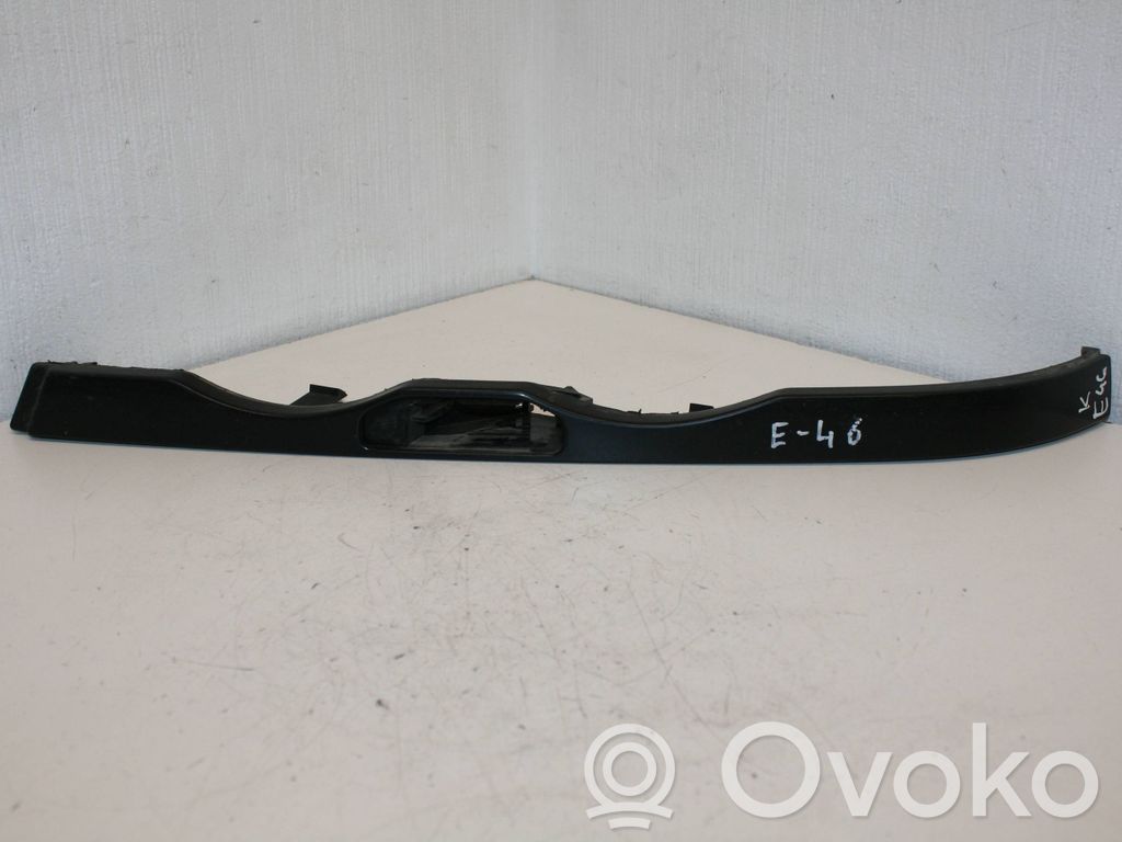 Under headlight/headlamp trim   8227643