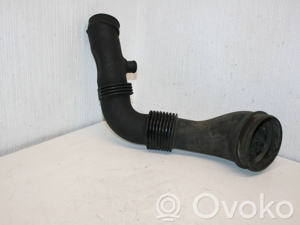 Ford Focus Air intake hose/pipe 