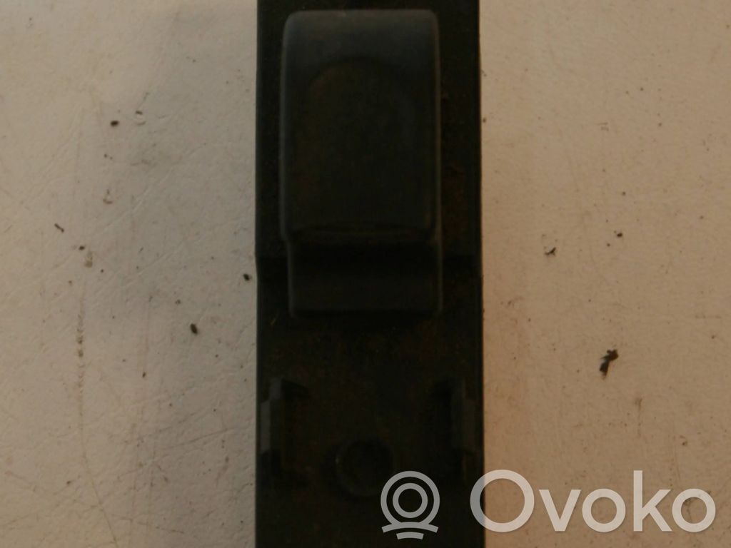 Przyciski szyb   8971221021,04110