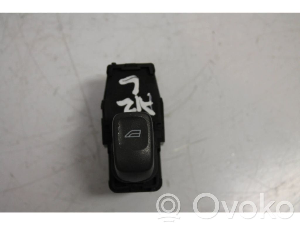 Electric window control switch   9472275,01W455