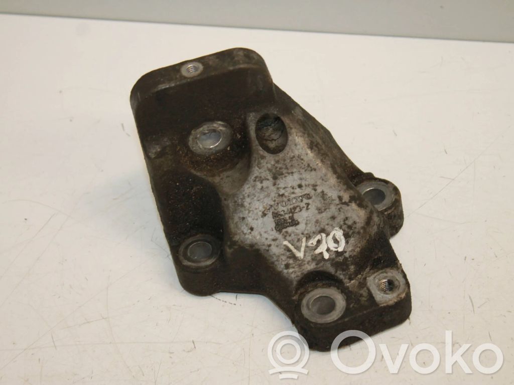 Engine mounting bracket   86341232,708301