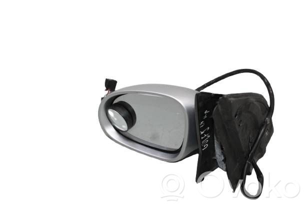 Volkswagen Golf V Front door electric wing mirror 