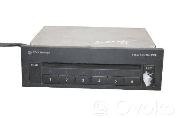 Volkswagen PASSAT B5.5 CD/DVD-vaihdin 