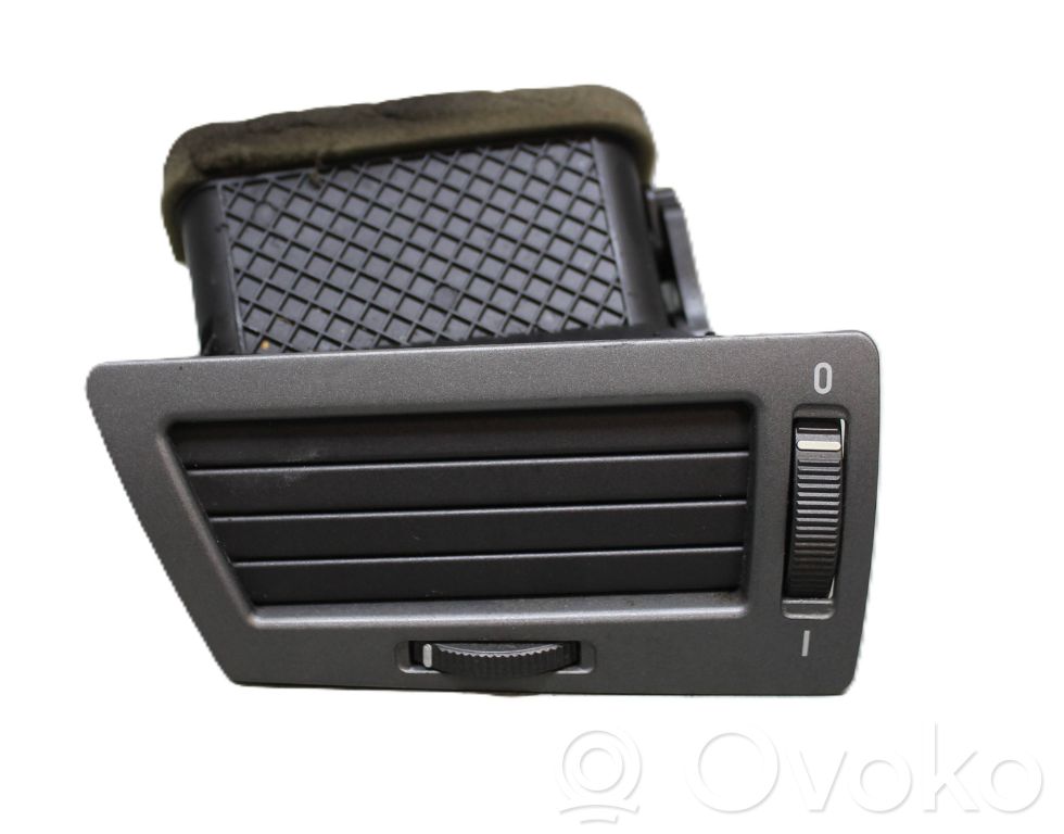 BMW 7 E65 E66 Grilă ventilație/ramă laterală bord 