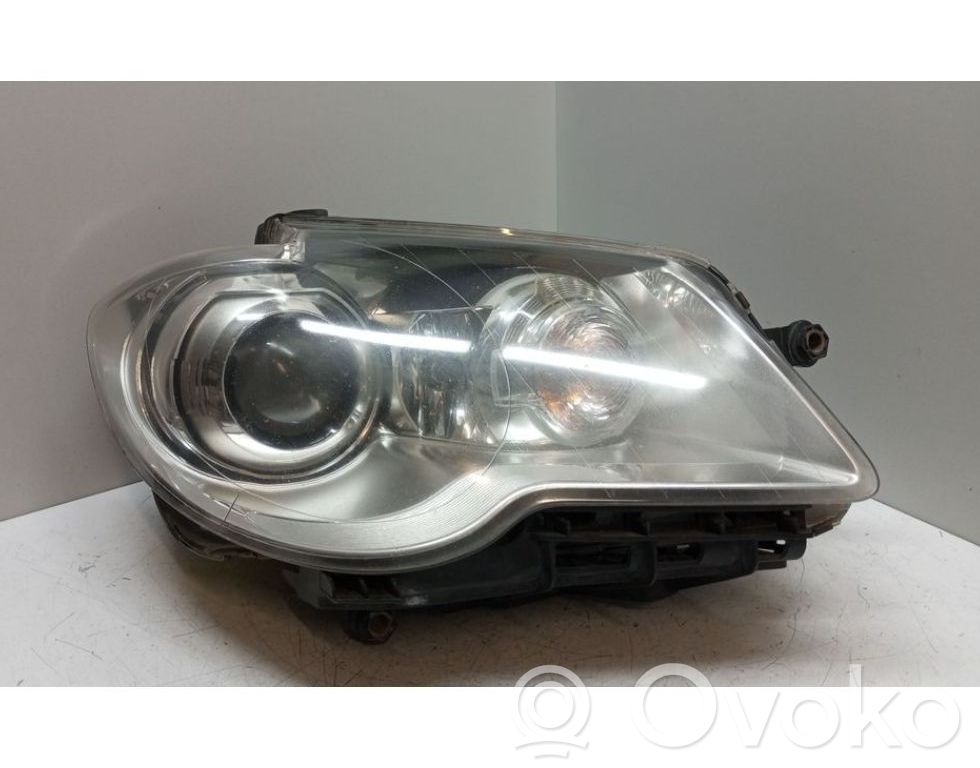 Lampa przednia   E1250102,00002238,1300502031,1305236227