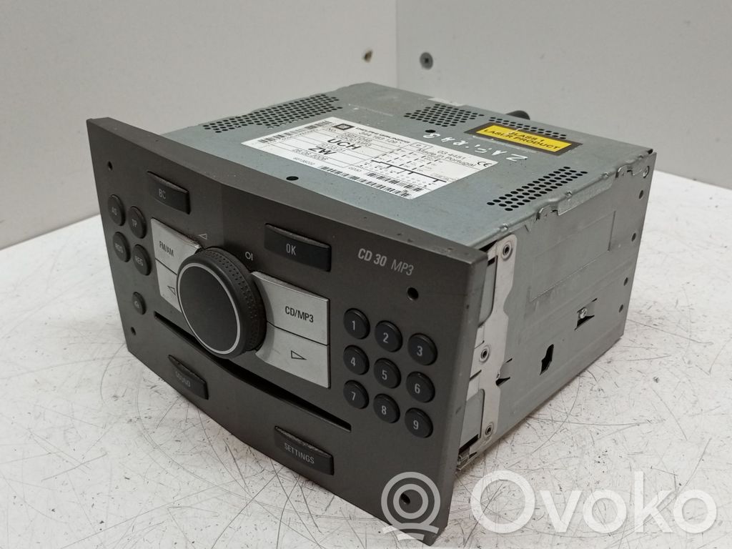 Opel Zafira B Radio/CD/DVD/GPS head unit 