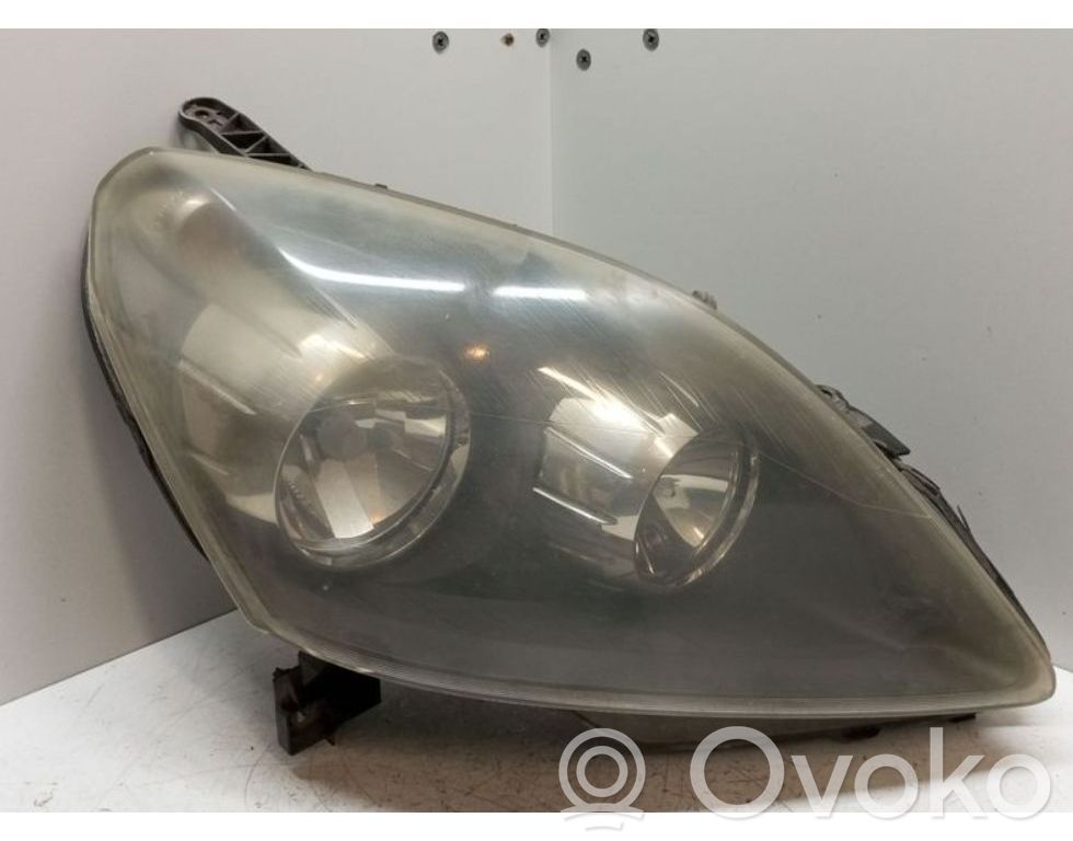 Opel Zafira B Phare frontale 