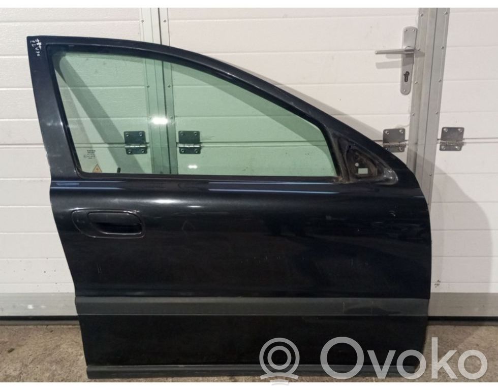 Volvo V70 Puerta delantera 
