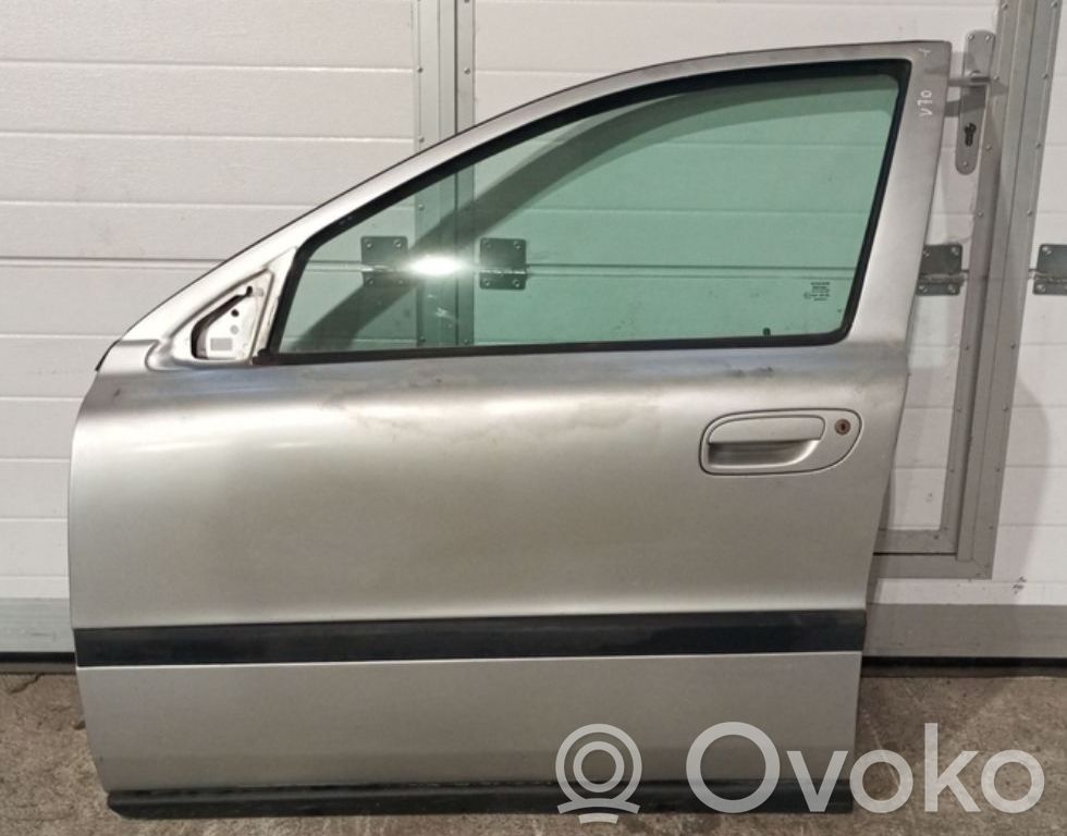 Volvo V70 Puerta delantera 