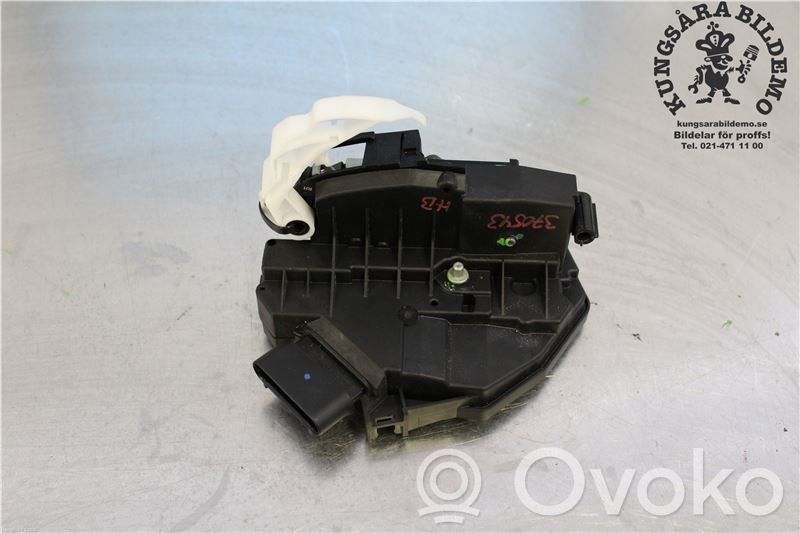 Takaoven lukko   2099457,BM5AA26412AC,BM5AA26412AC