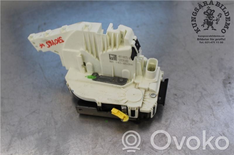 Jeep Renegade Front door lock 